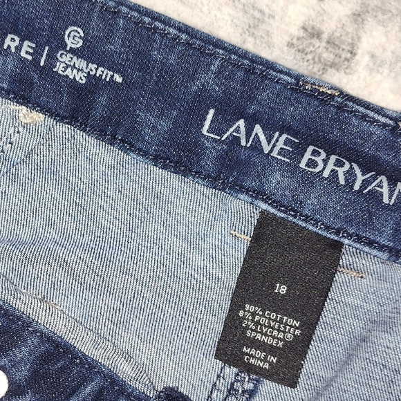 Lane Bryant Flared Leg Jeans Genius Fit Stretch Medium Wash Blue 18 - Picture 5 of 6